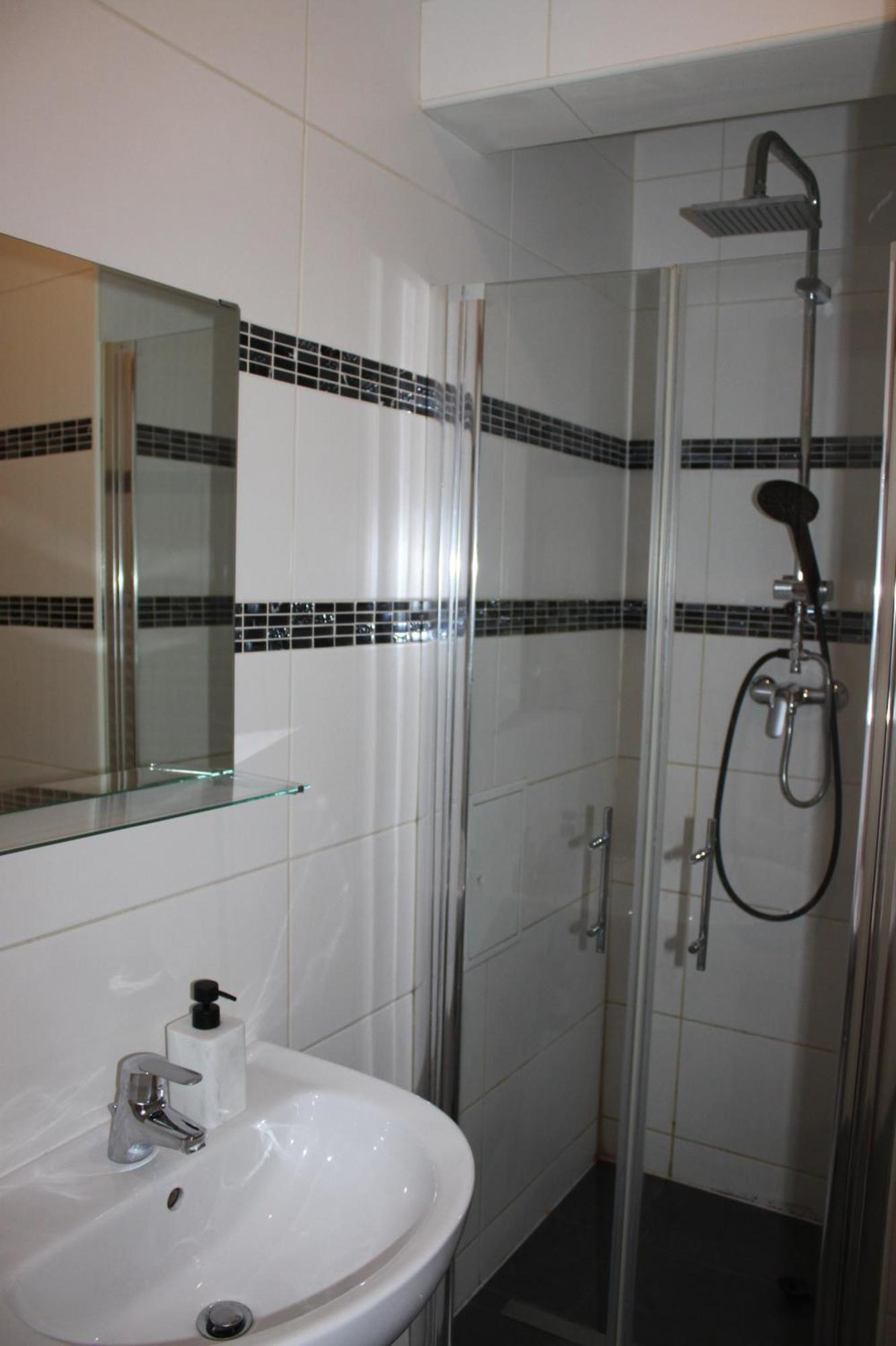 Apartament Schoene Im 10 Wiedeń