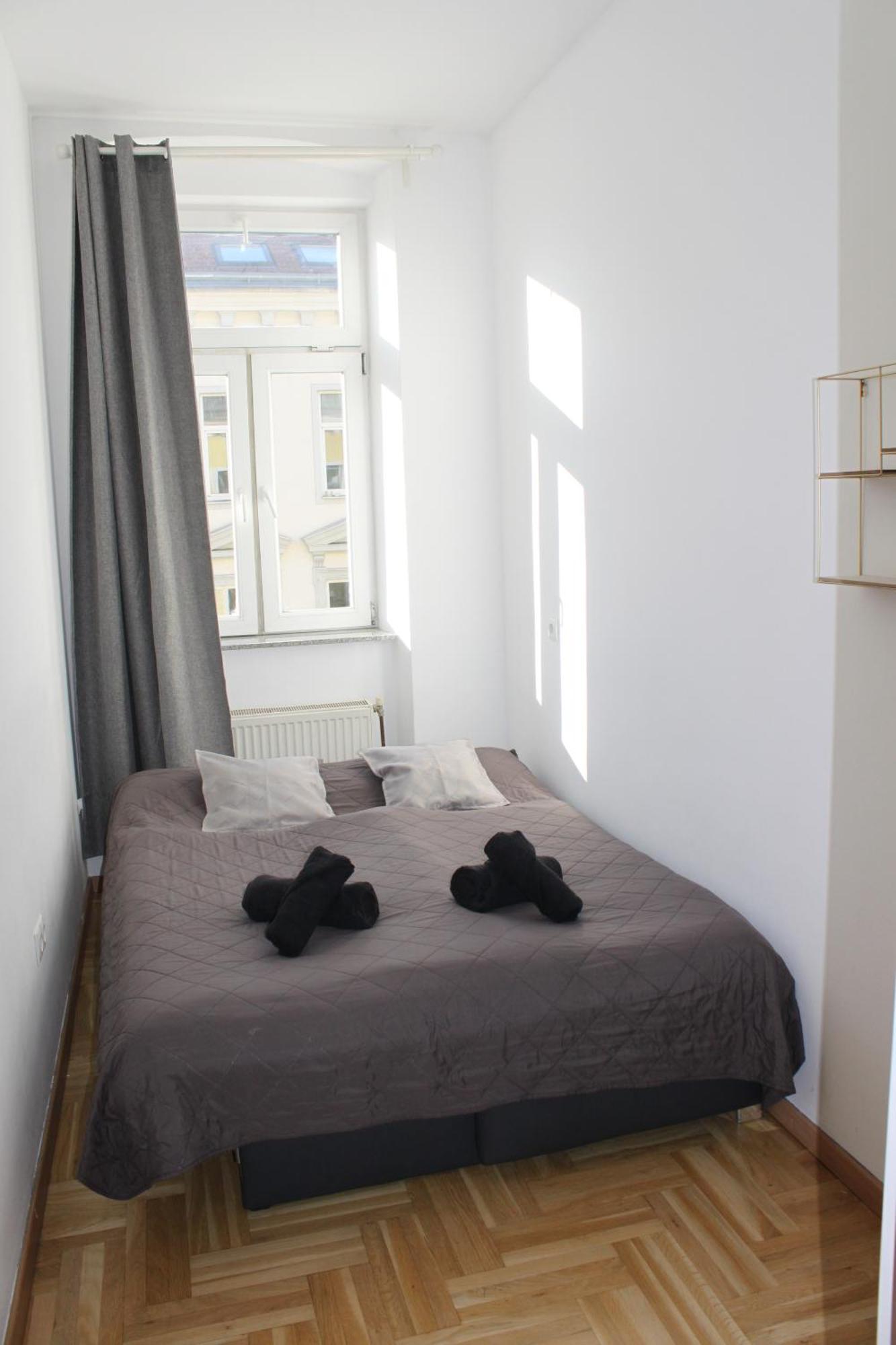 Schoene Im 10 Apartament